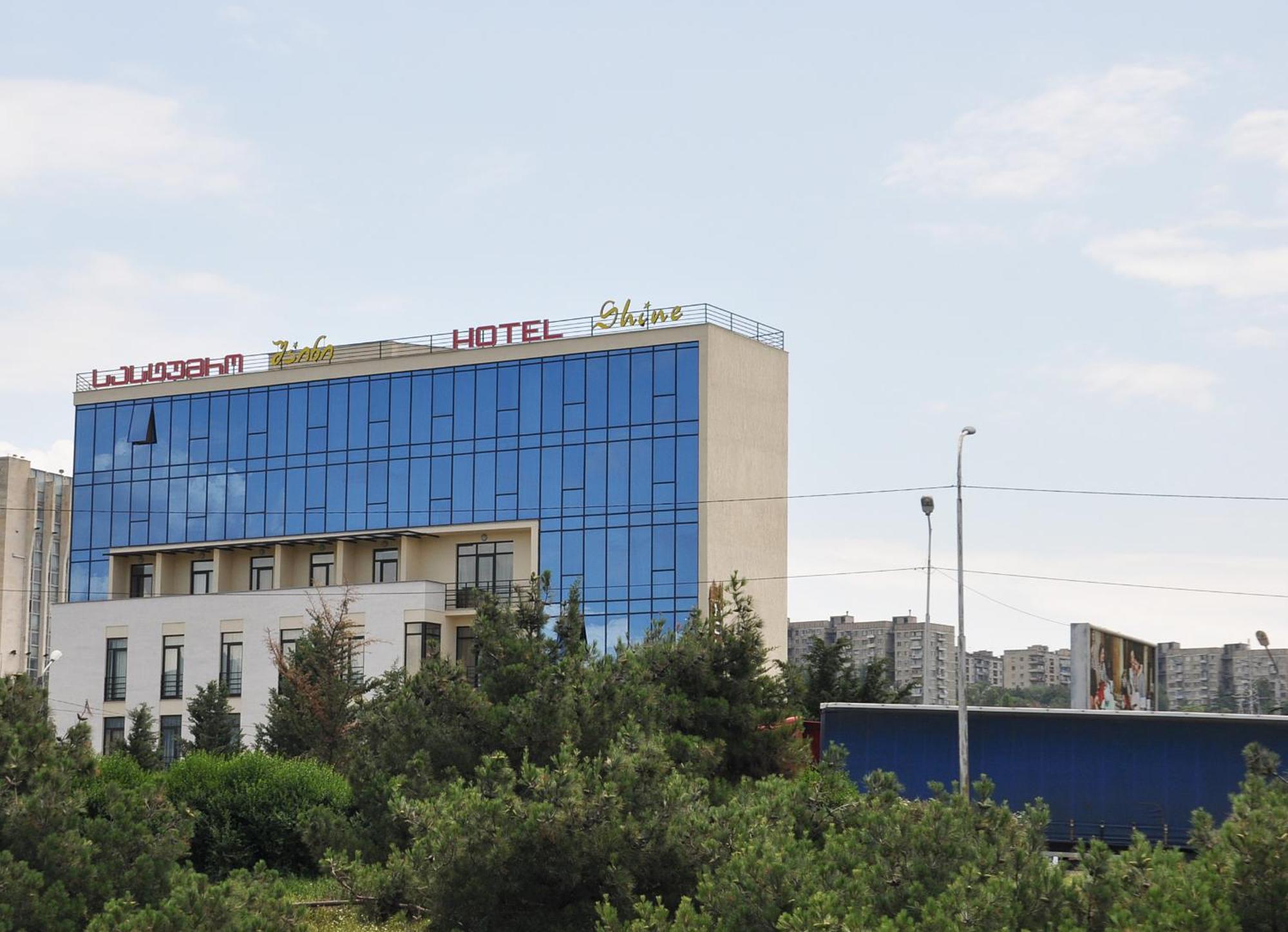 Hotel Shine Palace 트빌리시 외부 사진